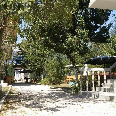 Tourist Paradis ゲストハウス