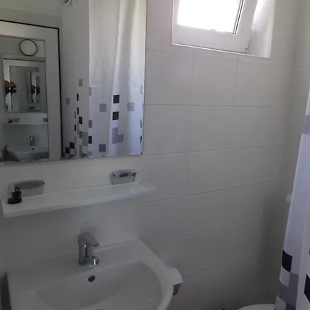 Tourist Paradis Guest house *