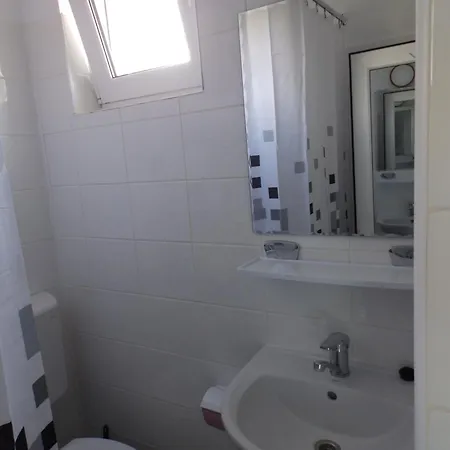Tourist Paradis Guest house *